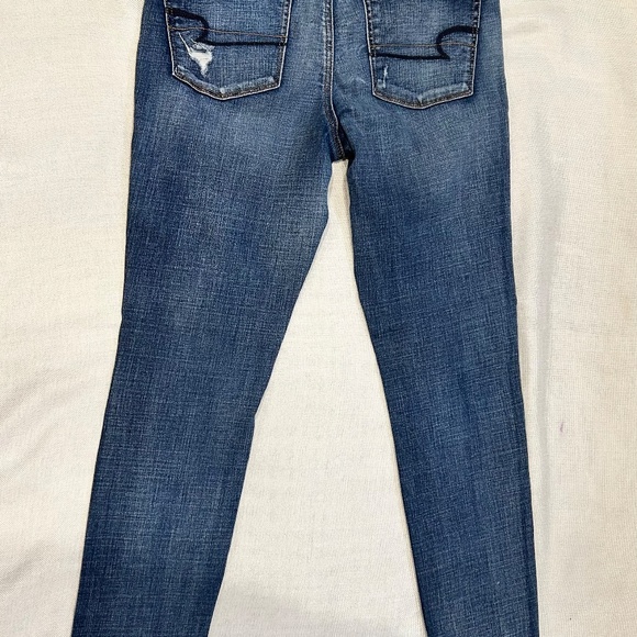 American Eagle High Rise Ripped Jegging Jeans Size 10 - Picture 6 of 7
